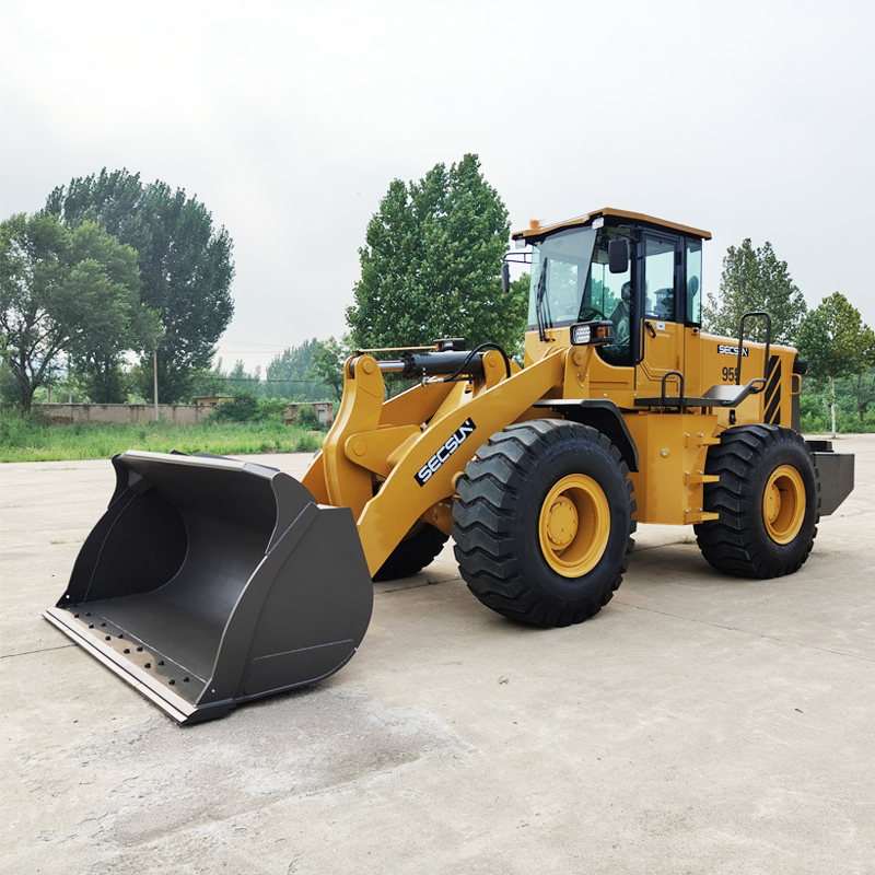 Why a Premium Engine Matters: The Heart of Your Construction Machinery