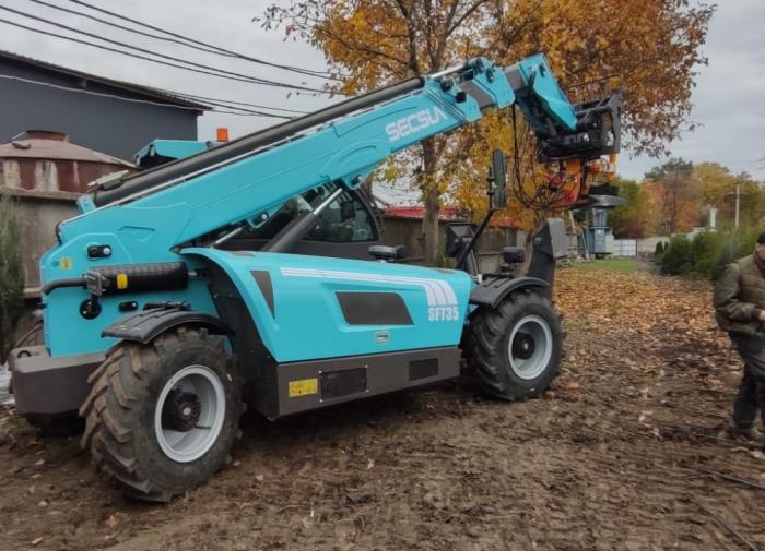 SECSUN 3.5 Ton Telescopic Forklift Now in Operation in Uruguay