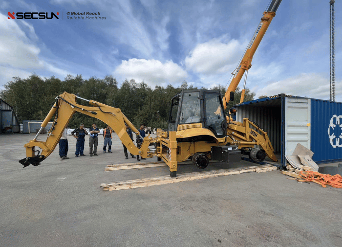 1786088175409939.png secsun Russia-2-5-ton-backhoe-loader.png